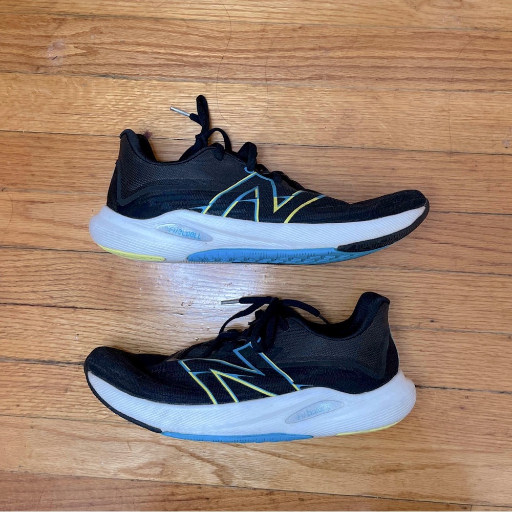 New Balance FuelCell Rebel v2 ‘Black Virtual Sky’